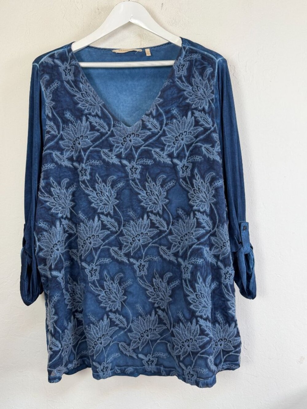 Soft Surroundings Womens Velvet Tunic Blue Embroidered V-Neck Roll Tab Blouse 2X